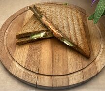 Сэндвич с сёмгой и творожным сыром