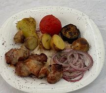 Свиная шейка с овощами
