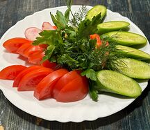 Нарезка из свежих овощей