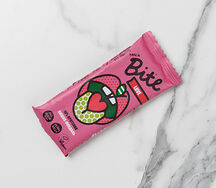 Батончик Bite со вкусом Вишня-миндаль