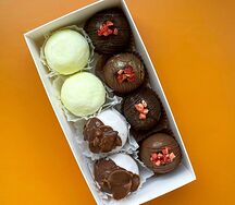 Набор моти Жасмин-лимон-личи, Арахис-молочный шоколад-хлопья и картошки, S