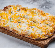 Римская пицца Четыре сыра