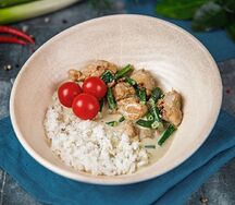 Зеленый карри с цыплёнком