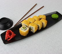 Горячий ролл с креветками