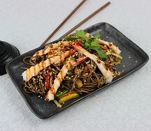 Соба с креветками терияки