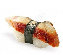 Суши с угрем