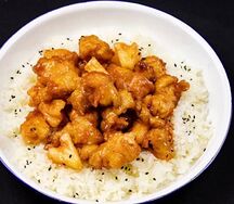 Кисло-сладкая курица с ананасом