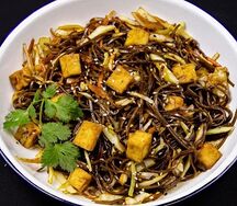 Лапша соба с овощами и тофу