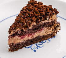 Торт Шоколадно-вишневый