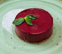 Пирожное Чёрная Смородина