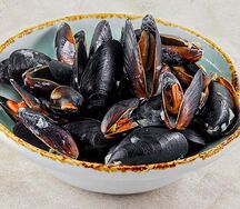 Мидии Агама томатные