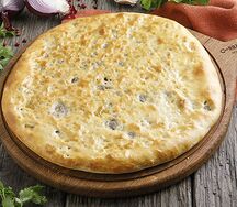 Кубдари с картофелем и бараниной