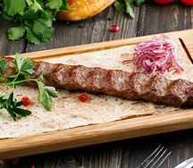 Люля-кебаб из говядины и свинины