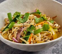 Лапша удон с хрустящими овощами