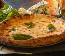 Пицца Четыре сыра