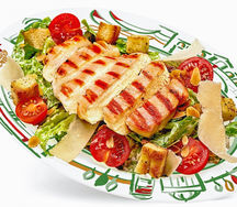 Салат Цезарь с курицей