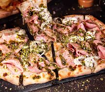 Фокачча мортаделла