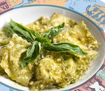 Равиоли с рикоттой и фисташками