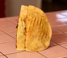 Пита с рваной свининой