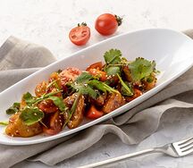 Салат с карамельными баклажанами