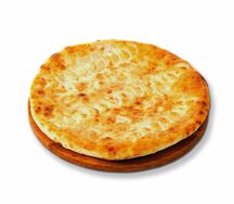 Пирог осетинский с грибами, сыром и куриным филе