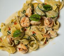 Фетучини с креветками