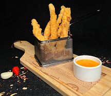 Стрипсы куриные