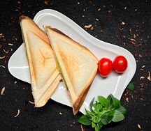 Сэндвич с ветчиной и сыром