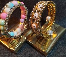 Браслет со стразами