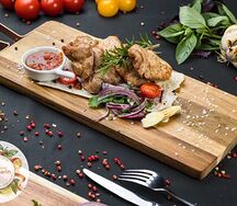 Шашлык из cвинoй шеи