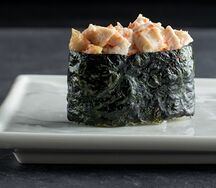 Гункан с курицей