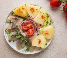 Сельдь с картофелем