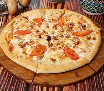 Пицца с курицей