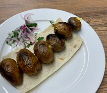 Шашлык из молодого картофеля