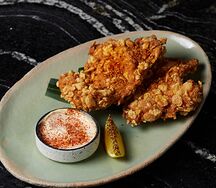 Хрустящая курица и чесночный тамаго