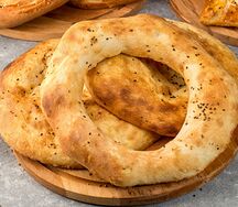Лепешка из тандыра с сыром