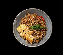 Гречневая лапша соба с курицей