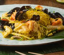 Лапша рисовая с морепродуктами