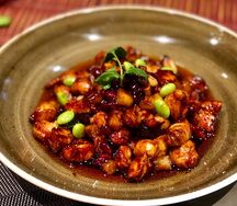 Курица Кунг пао по-ланьчжоуски в кисло-сладком соусе