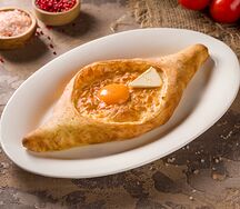Хачапури по-аджарски