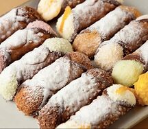 Набор пирожных Take the cannoli
