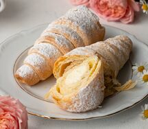 Трубочки с белковым кремом