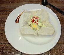 Салат с манго и креветками