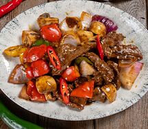 Говядина в черно-перцовом соусе
