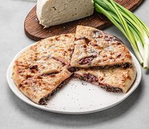 Пирог с листьями свеклы и осетинским сыром