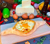 Хачапури по-аджарски
