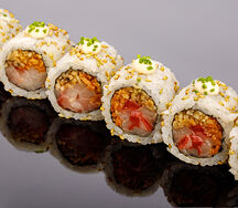 Лакедра с грибами, трюфельным соусом и кунжутом Васаби