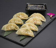 Гедза ручной лепки с курицей