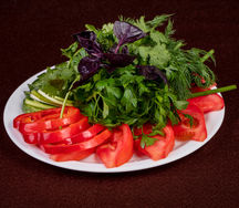 Нарезка свежих овощей