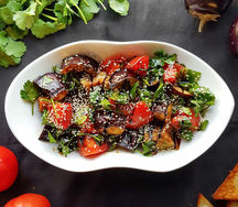 Салат из хрустящих баклажанов